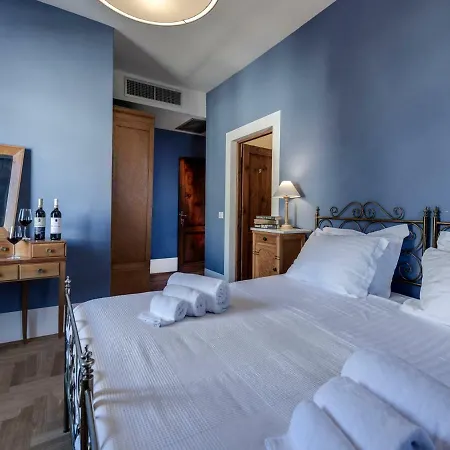 Tenuta Di Capezzana Bed & Breakfast *